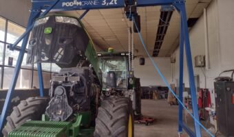 Мобилен портален кран